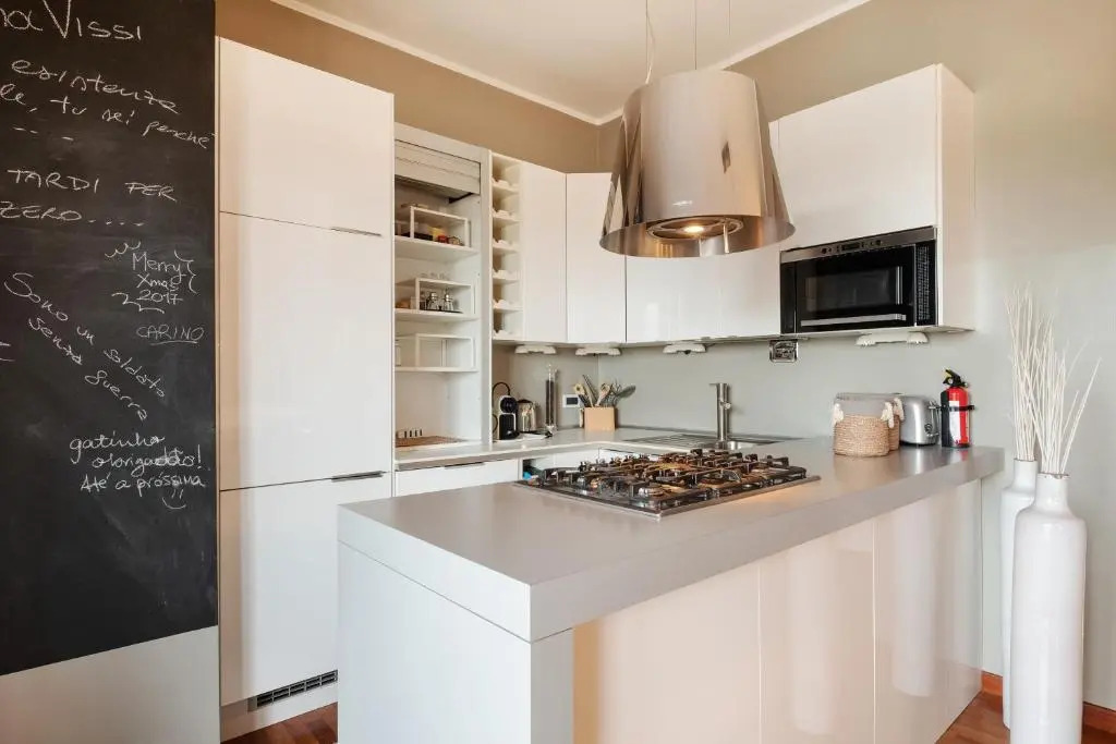 BMGA l Penthouse With Terrace and 3Bdr in San Giovanni
