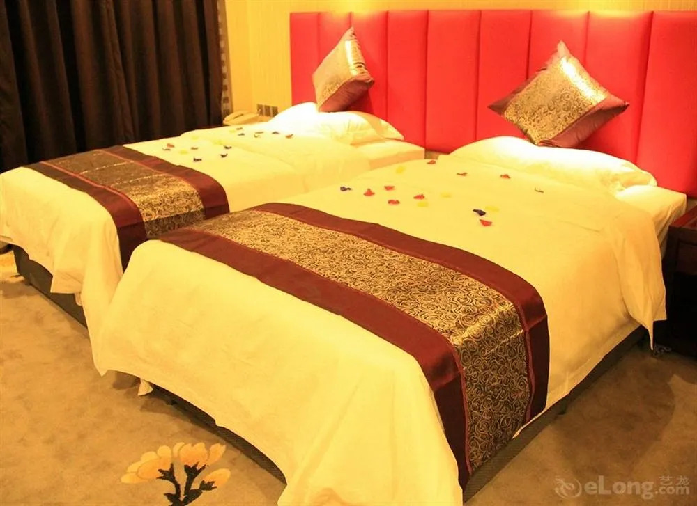 Yijia Hotel