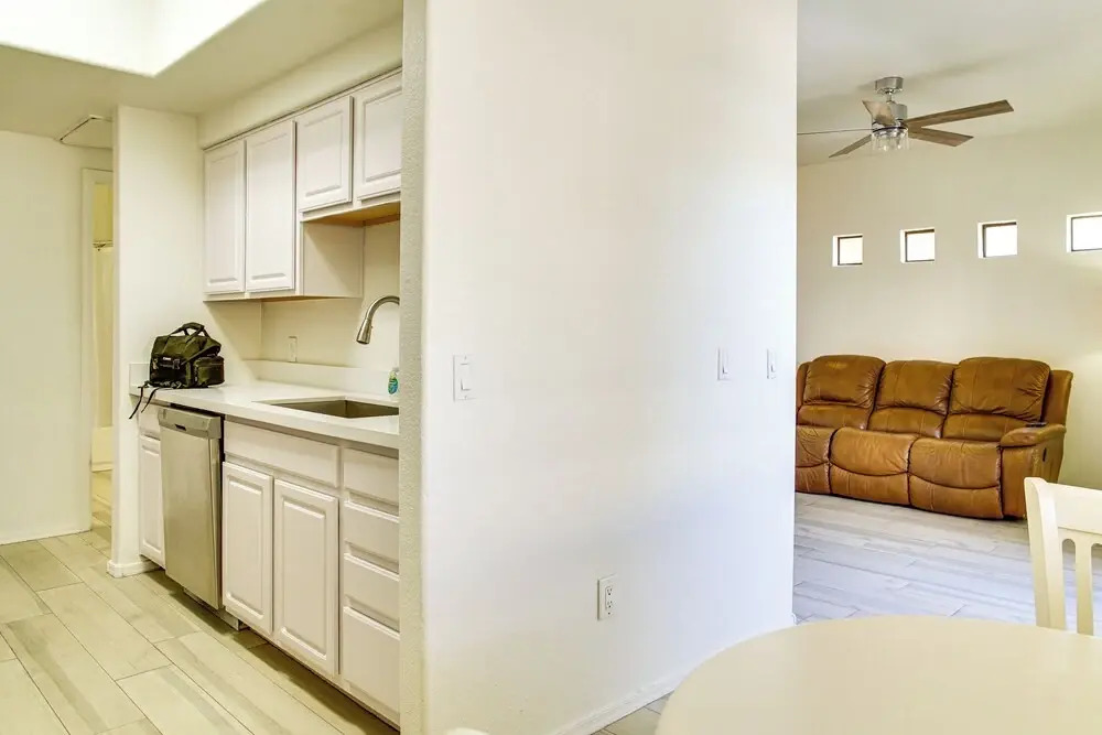 Unwind Poolside! Condo 1 Mi to South Mountain Park