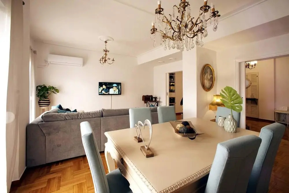 ew Thission Luxury Apartment