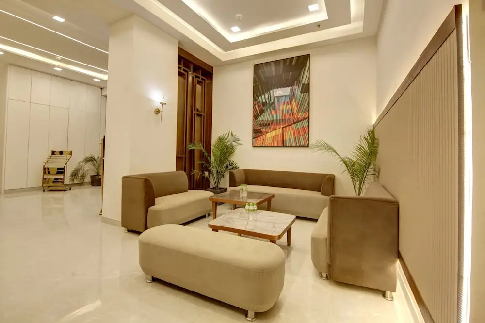 Saltstayz Premier Executive Serviced Apartment - Golf Course Extension Road