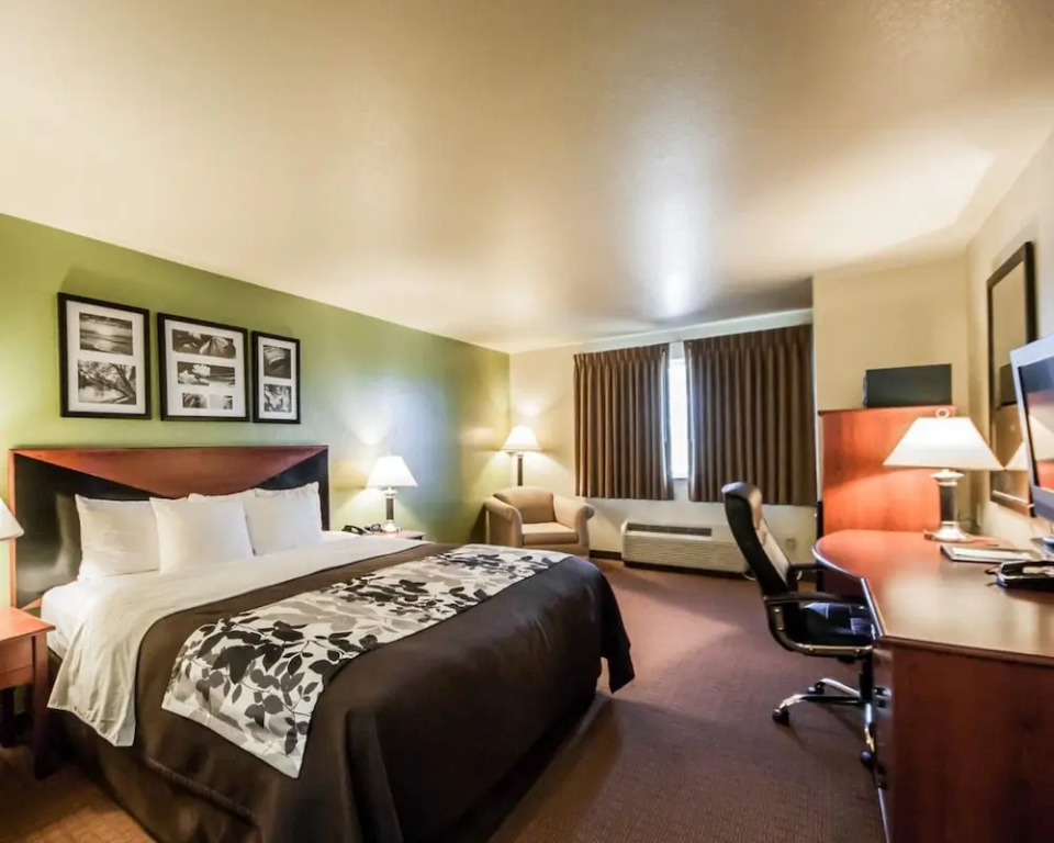 Sleep Inn & Suites Shamrock