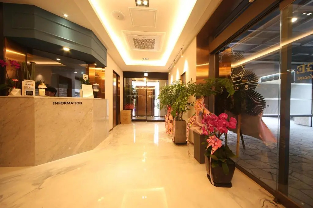 The Stone Bridge Hotel Sasang