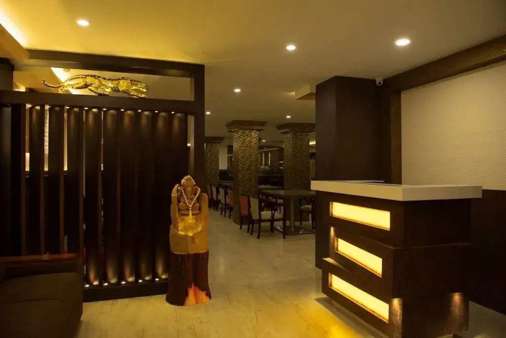 Golden  Pearl Inn