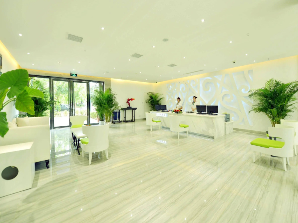 Yuju Youjian Hotel (Hainan Vocational College of Industry and Commerce Provincial Library)