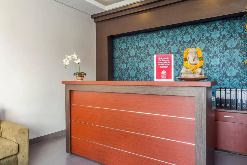 ZEN Rooms Legian Troppozone Thematic