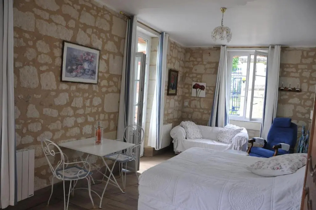 PETITE MAISON des ROSES - GITE 2 Personnes