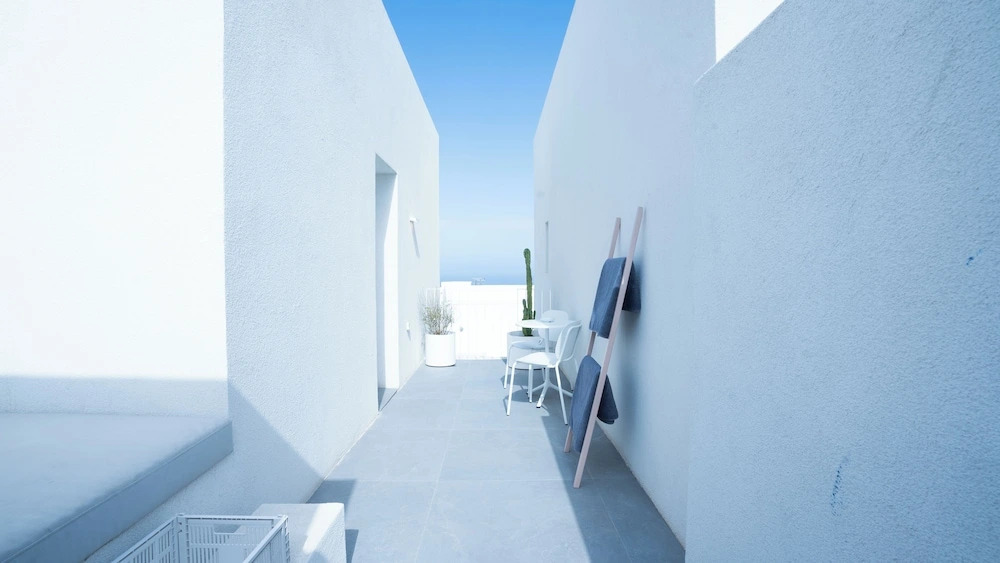 Neo Suites