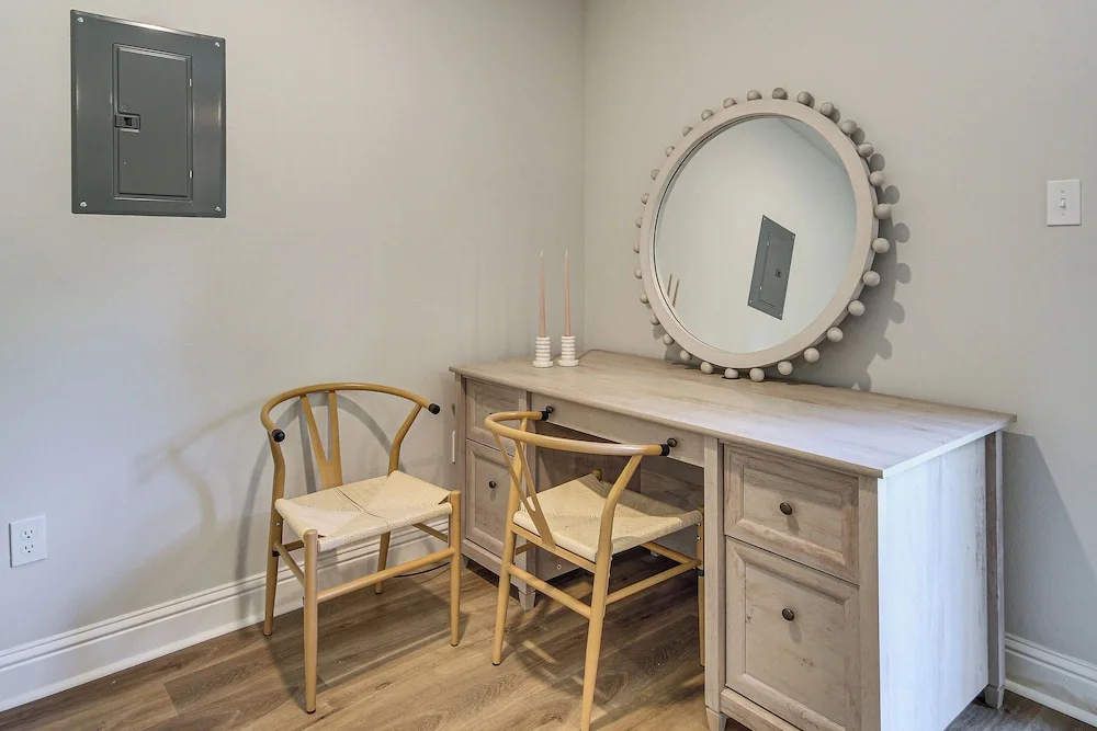 < 1 Mi to Beach! Family-friendly Gulfport Retreat