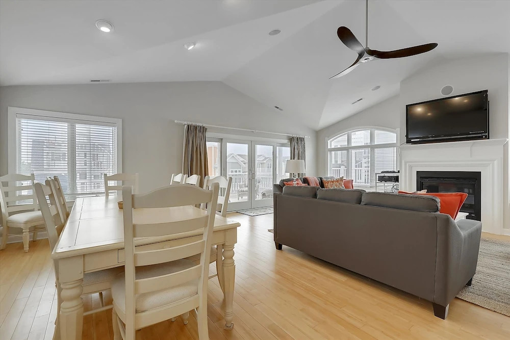 220 Oceanview Parkway by Long & Foster
