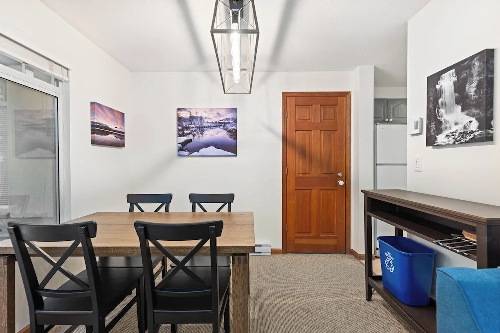 Stoney Creek Sunpath by Whistler Premier