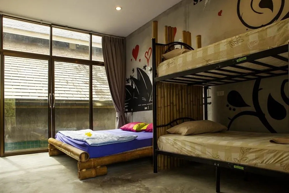 Saparote Hostel