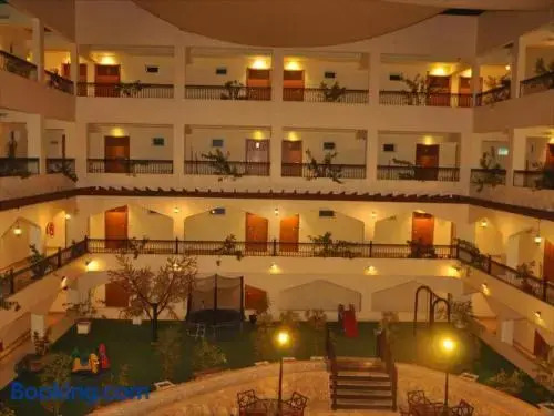 Johny International Hotel