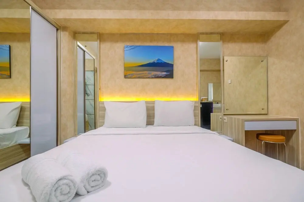 Best View Studio Apartment at Green Bay Pluit By Travelio