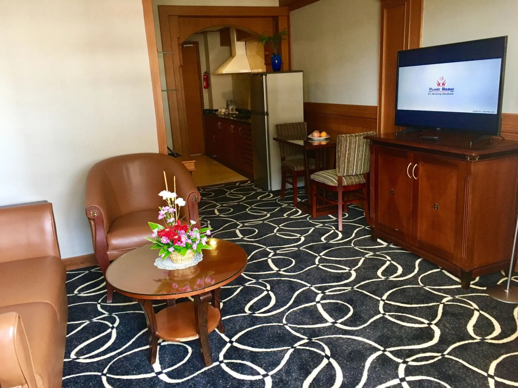 Planet Holiday Hotel & Residence