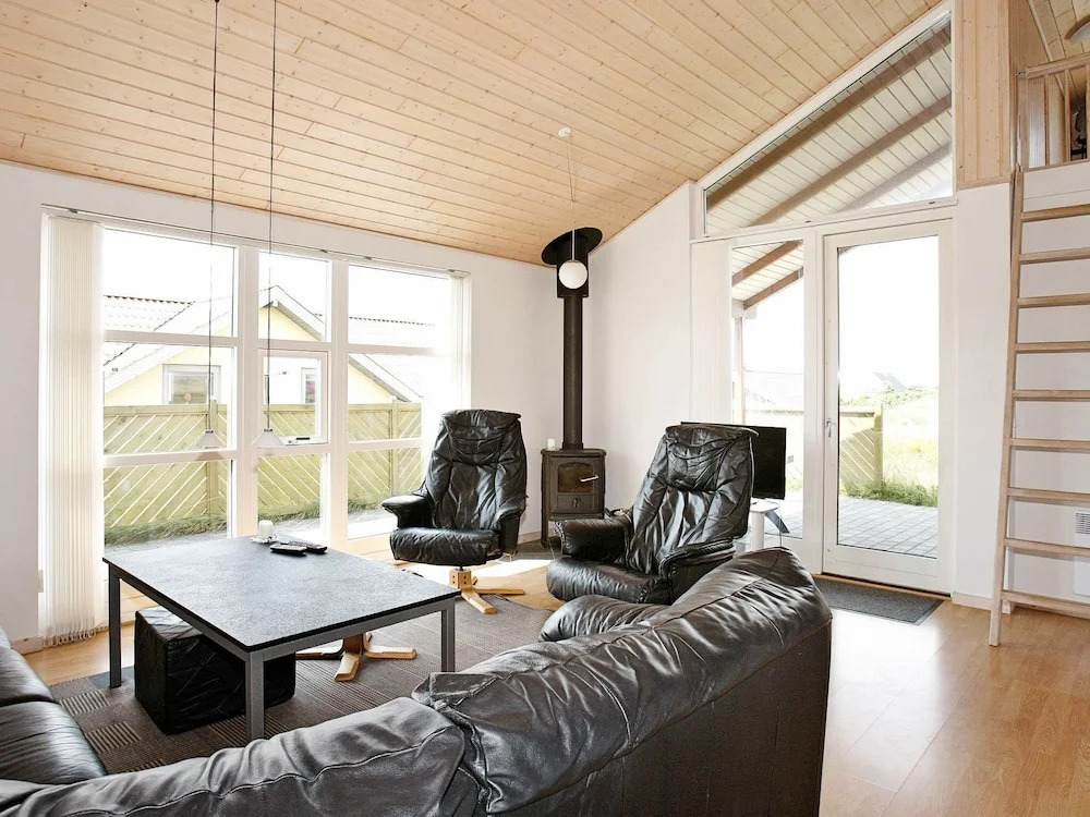 Stunning Home In Thisted With Sauna