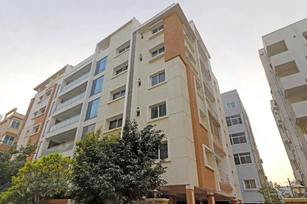 OYO 77786 Rs Hotel