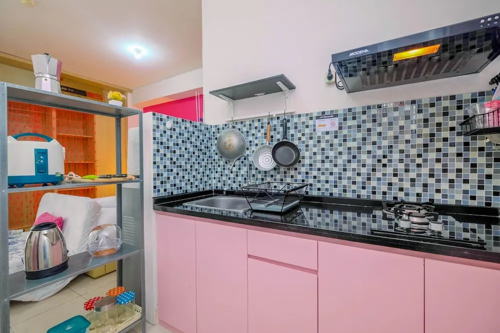 Modern and Comfort Stay @ Studio Pakubuwono Terrace Apartment