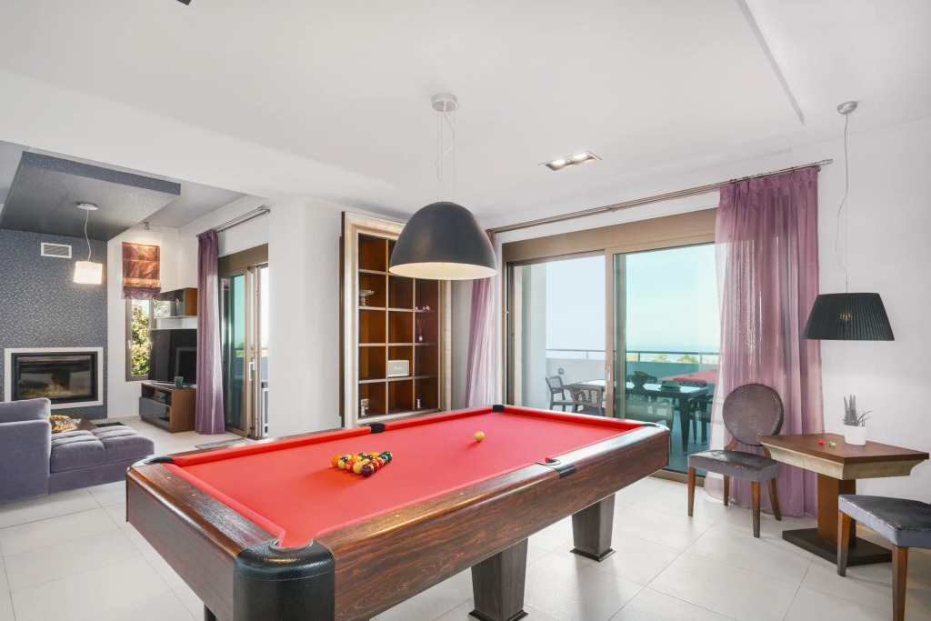 Oak Luxury Villa