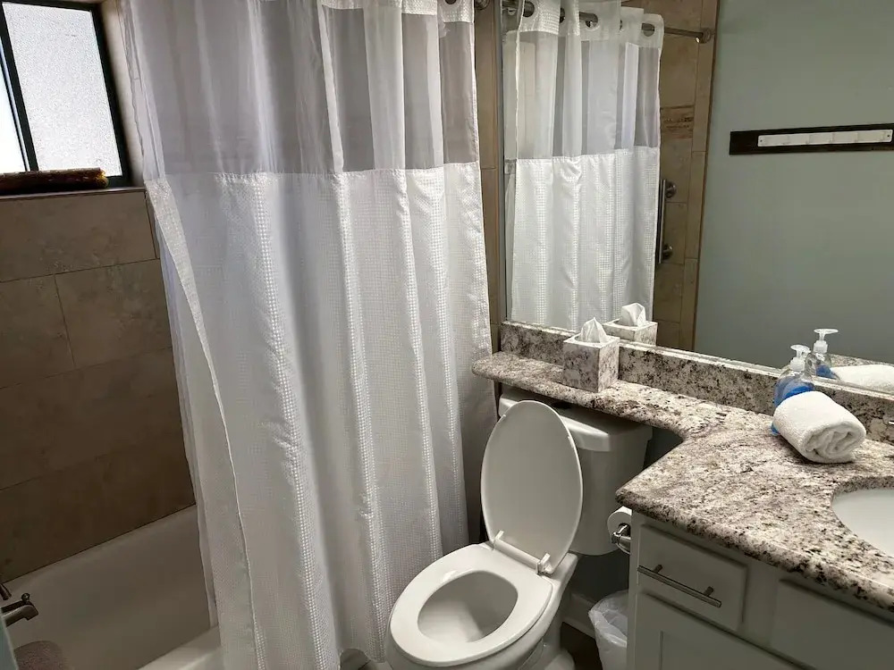 Welcome to Sandpiper Beachfront Condo. Cozy 1-bed in JAX Beach, Perfect for Couples! Pet-friendly!