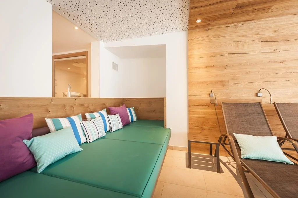 Hotel Sunora - Ski In Ski Out - Formerly Hotel Schranz
