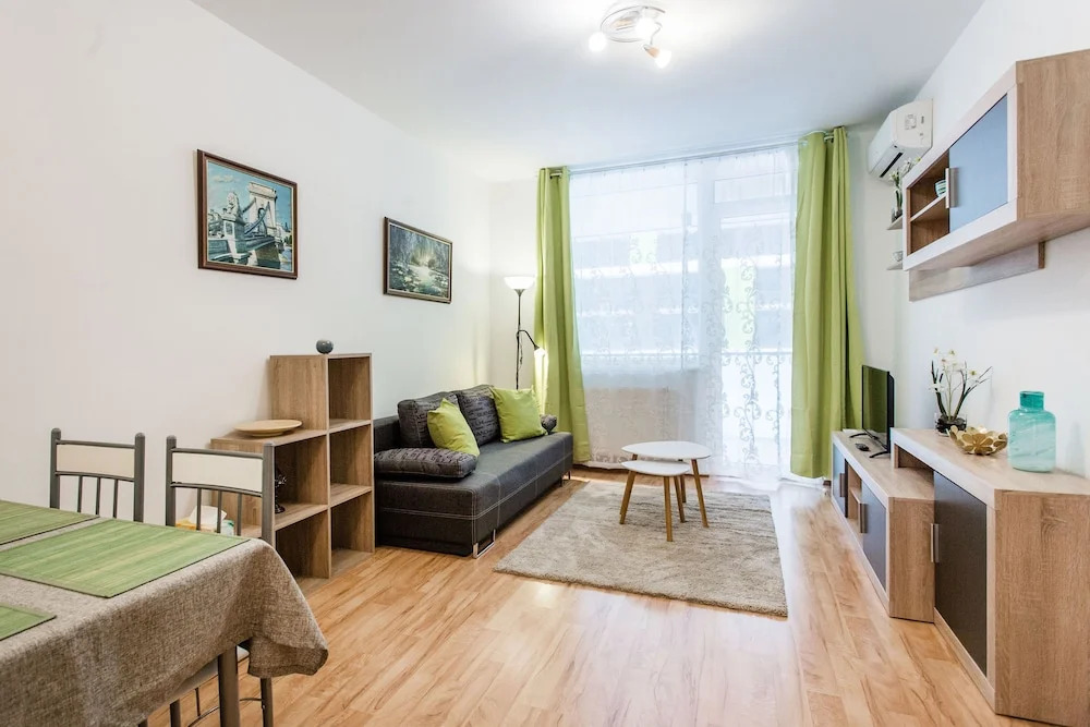 Grand Suites Corvin