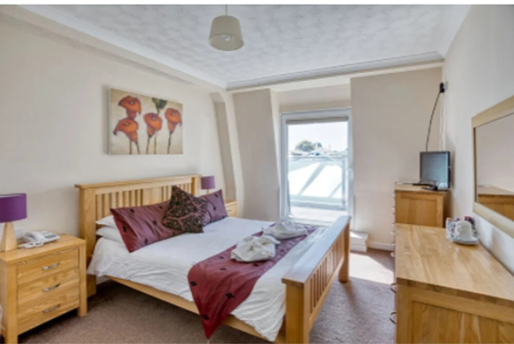 Saints Bay Hotel