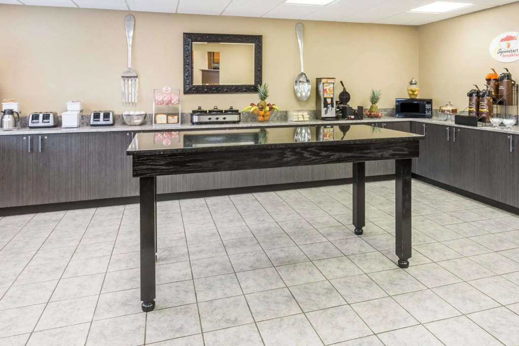 Quality Inn Huntington University Area