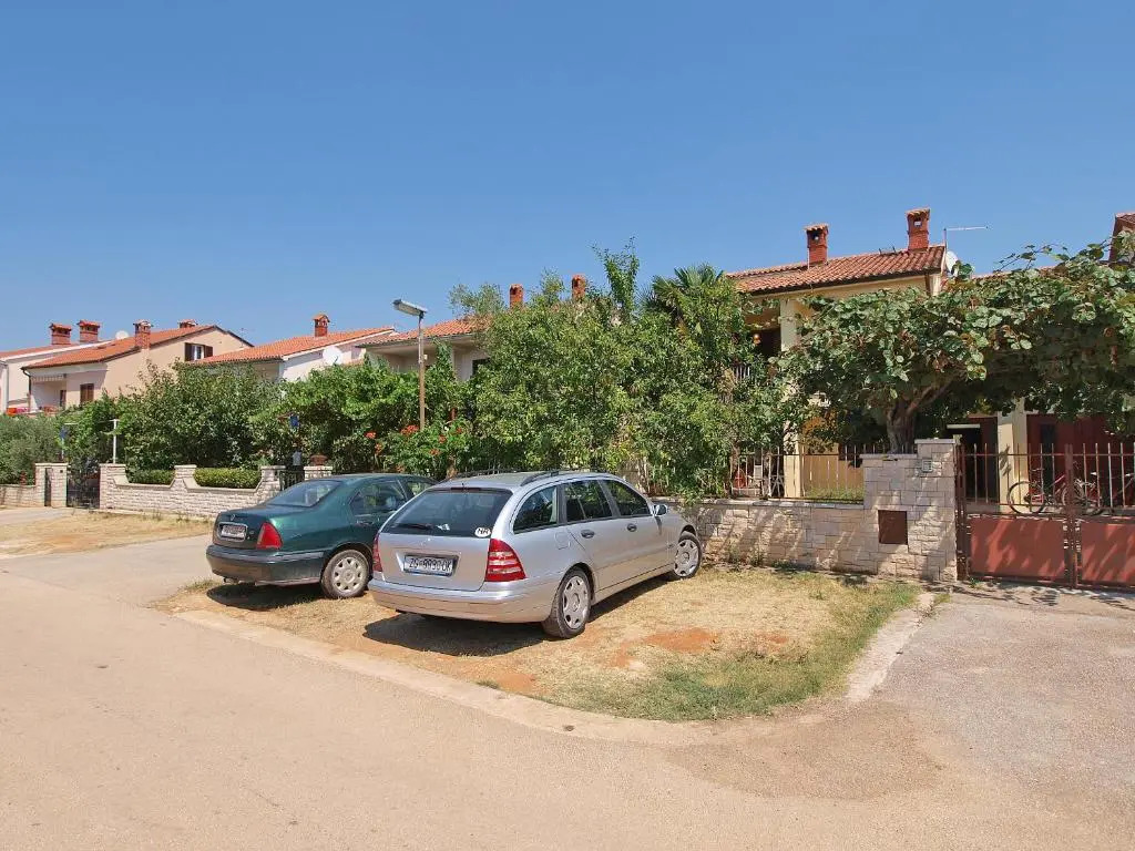Apartments Anna 920