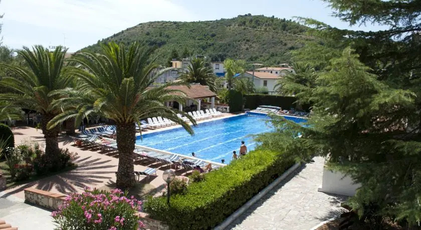 Hotel Residence LOasi
