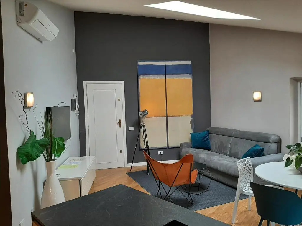 MoAA - Modern Art Apartment
