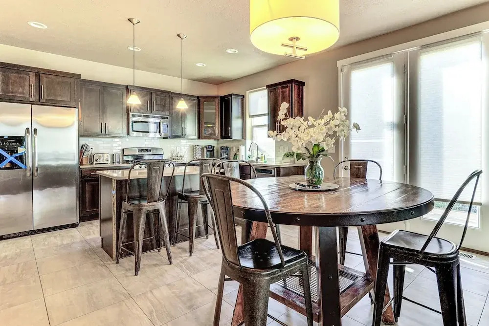 South Salt Lake Home w/ Hot Tub: 7 Mi to Downtown