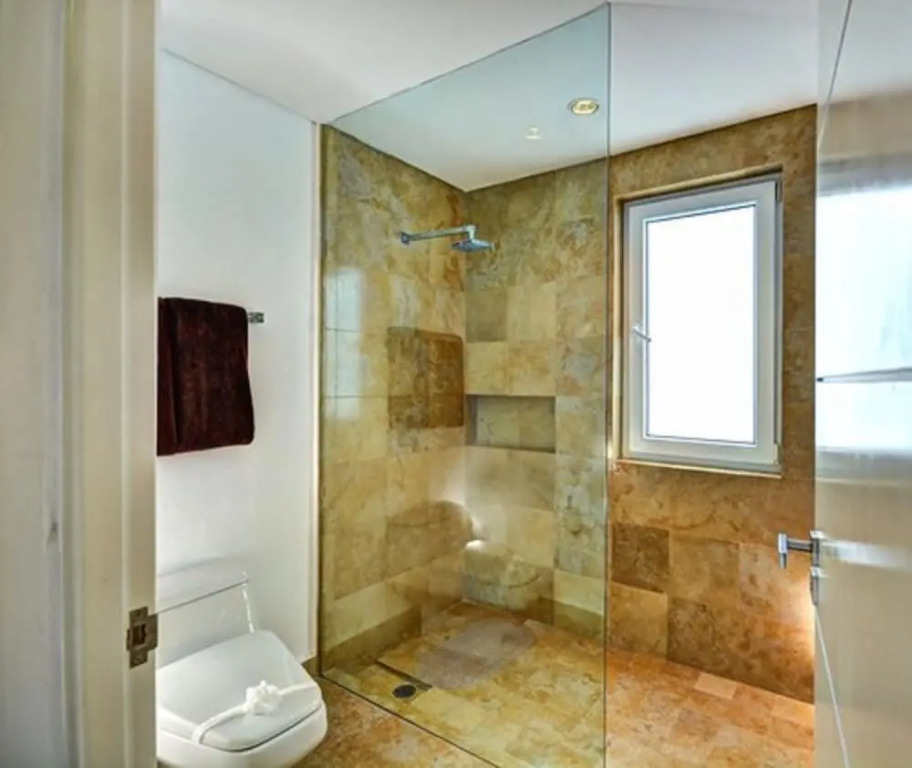 Via 38 PH Fuego by Realty Group