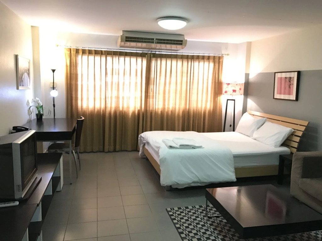The Studio at Sathorn Terrace