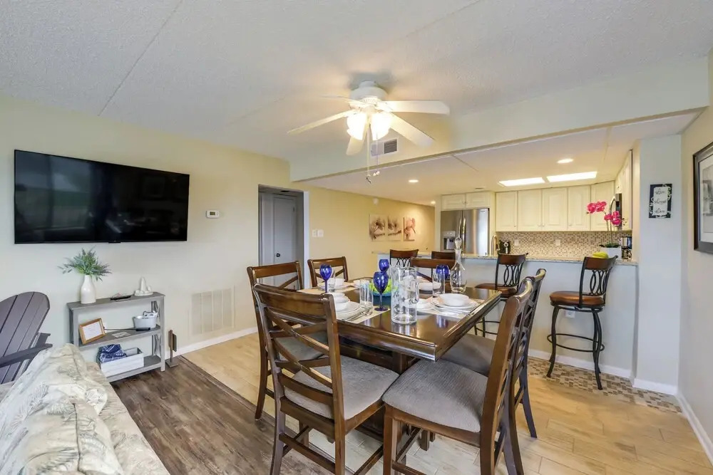 Beautiful Brigantine Condo w/ Patio & Beach Access