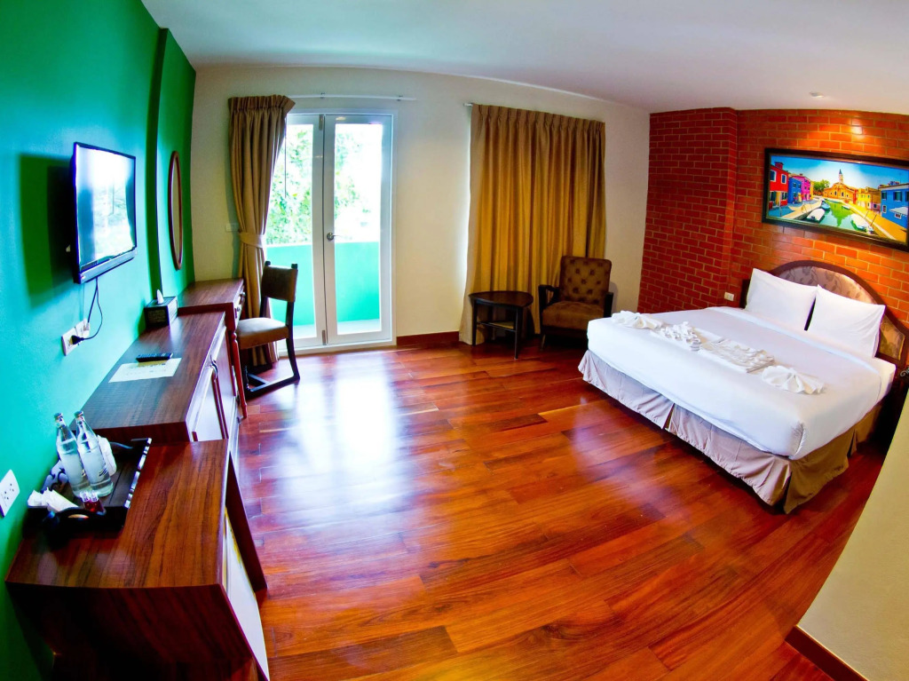 The Sea Bangsaen Hotel