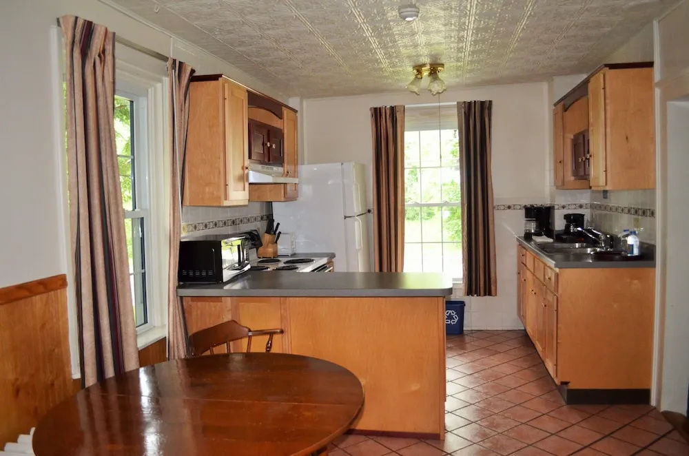 Maple Terrace