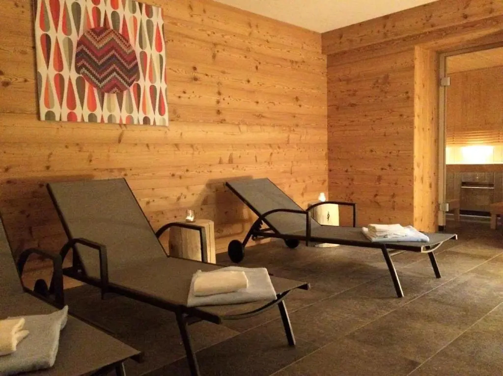 Residence Luzerna ***