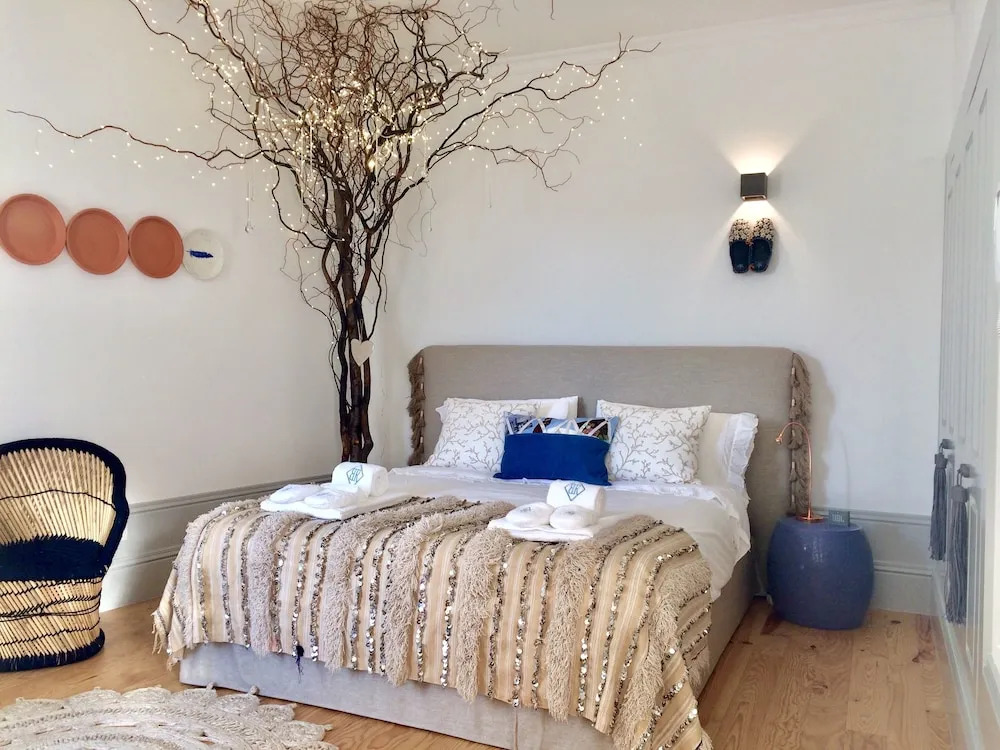 Boutique Rentals Boho Chic II Studio