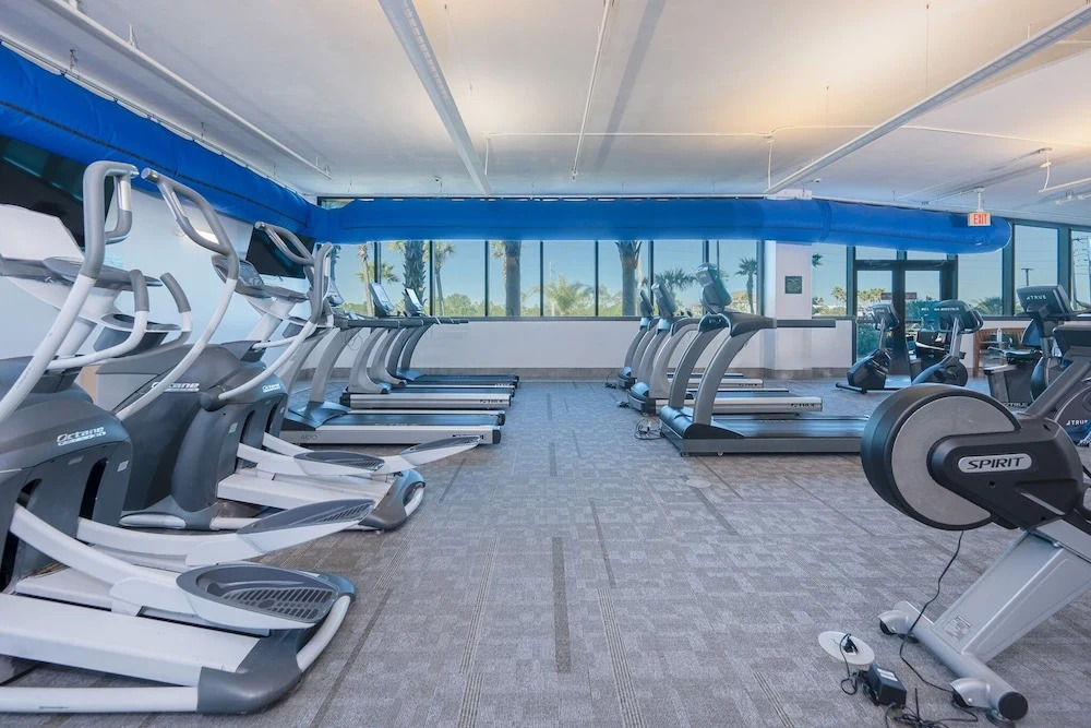 Phoenix West 1007 3 Bedroom Condo