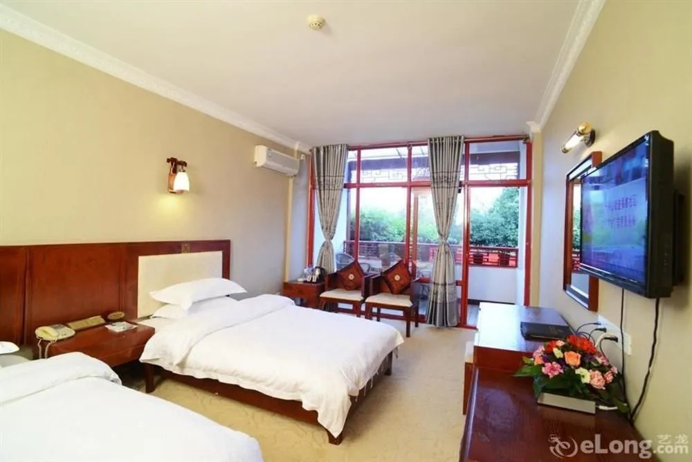 Yangshuo Imperial City Hotel