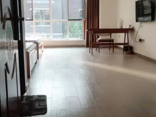 Vintage Hotel (Wulianshan Scenic Area Branch)