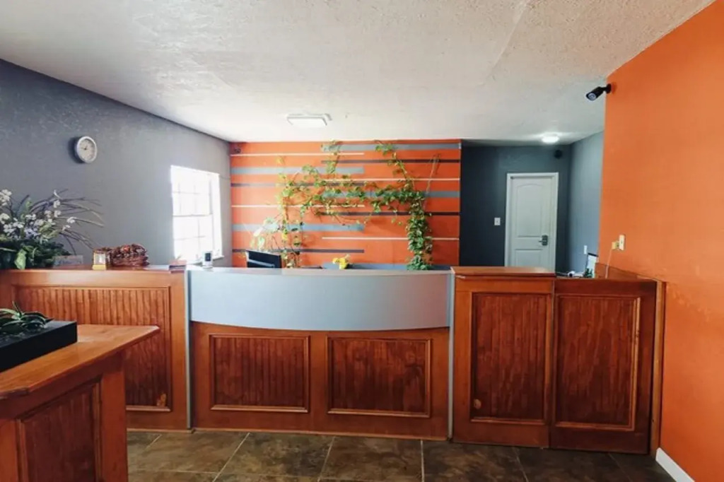 Woodfield Inn & Suites Hotel O, Yoakum TX 111