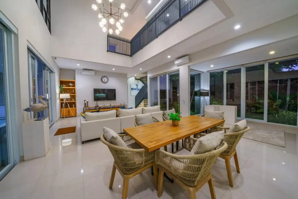 Villa Ammanya - Modern 3-bedroom luxury villa in amazing location