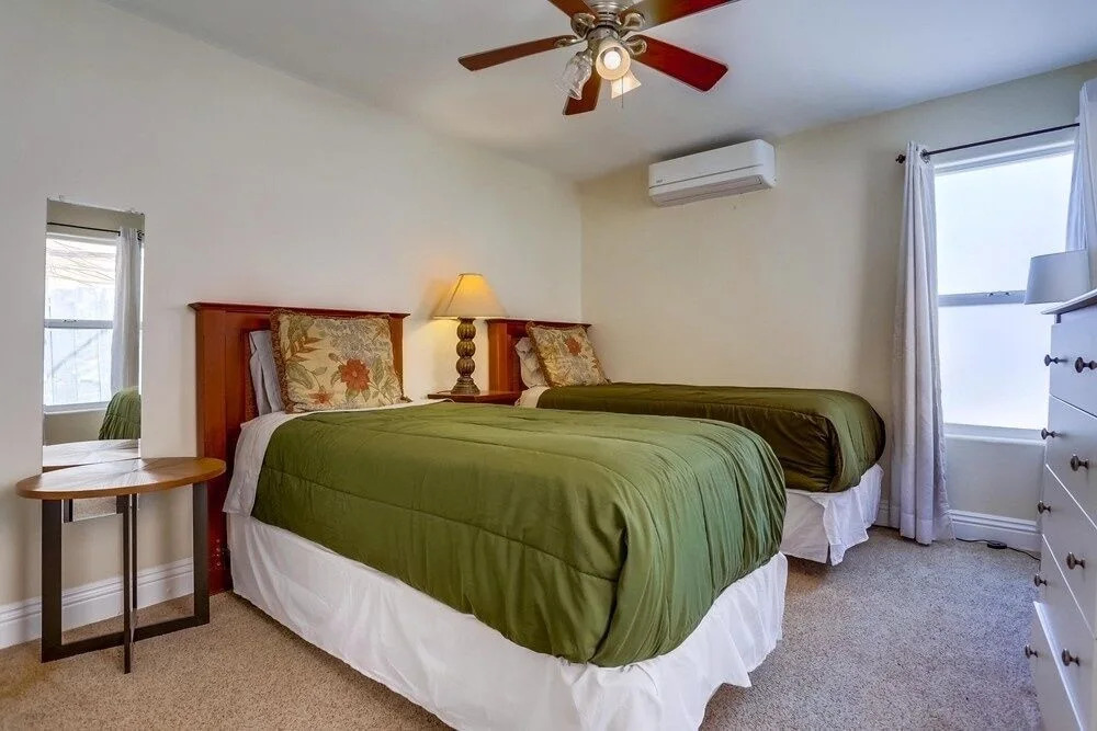 Beach & Bay - 3 Br Home