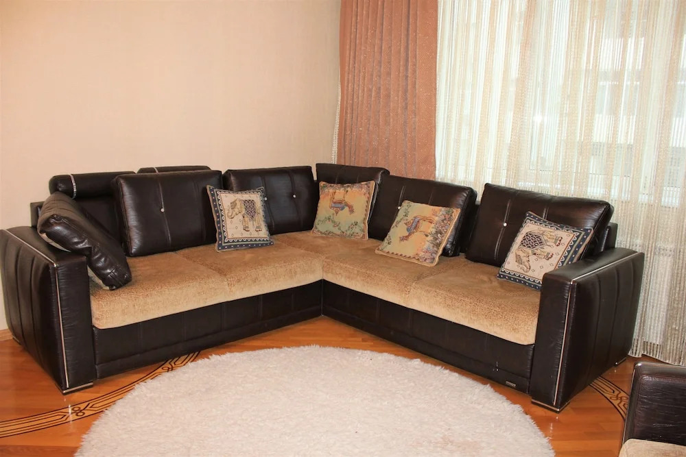 Apartment on Mahammad Nakhchivani 14