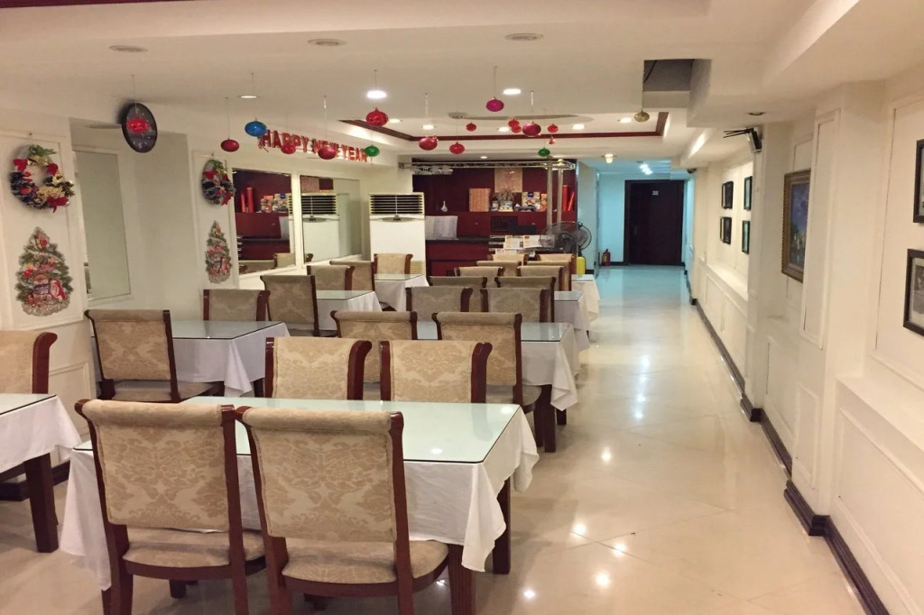 Viet Premium Hotel by Lake View Hospitality