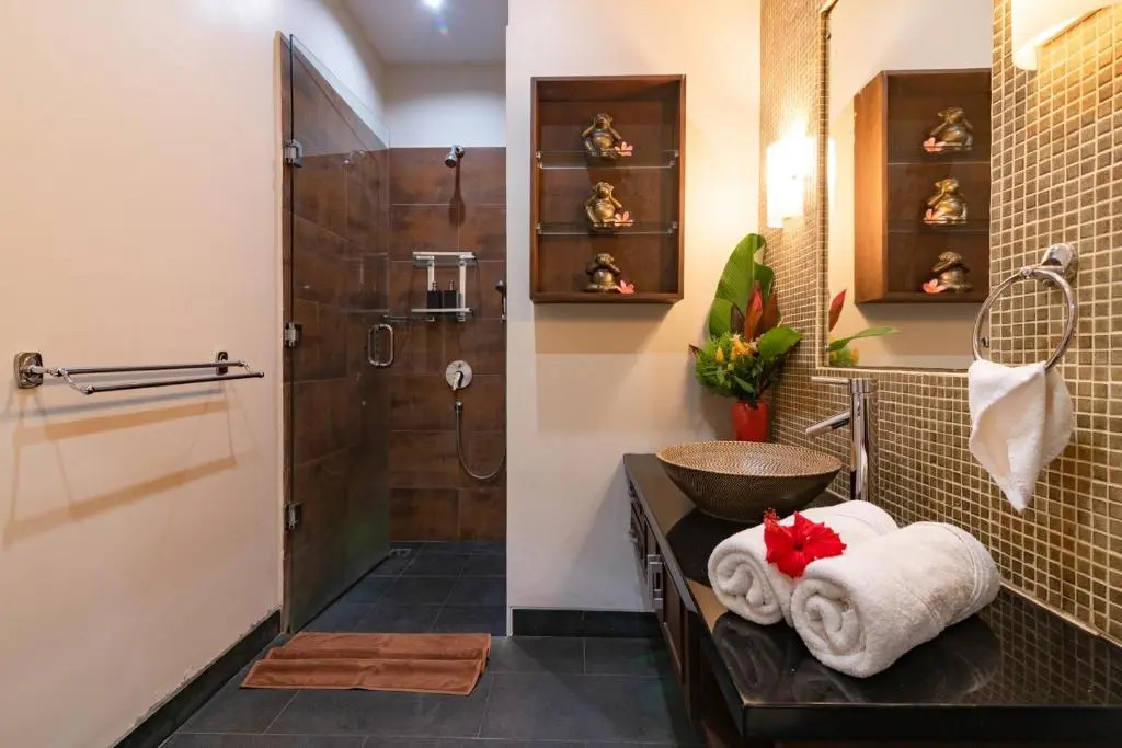 Alamanda Lovina Resort