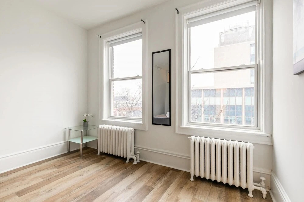 Warm Cozy 2 Bedroom Apartment w Netflix