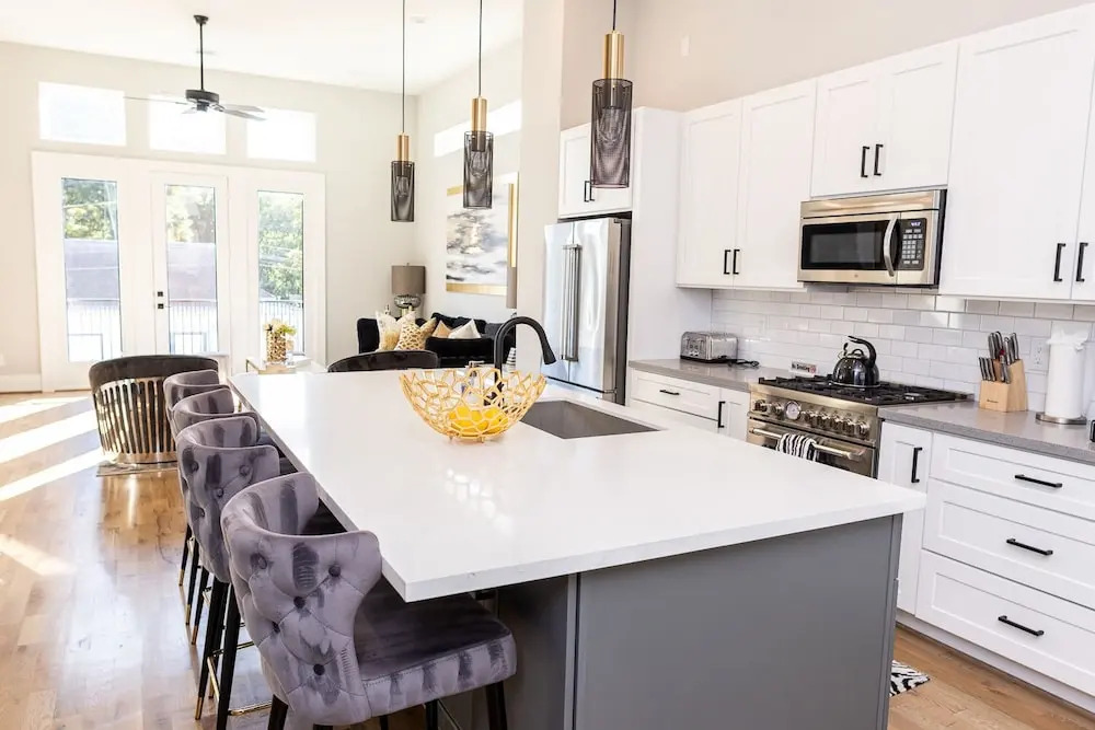 Stylish Luxury Downtown Home